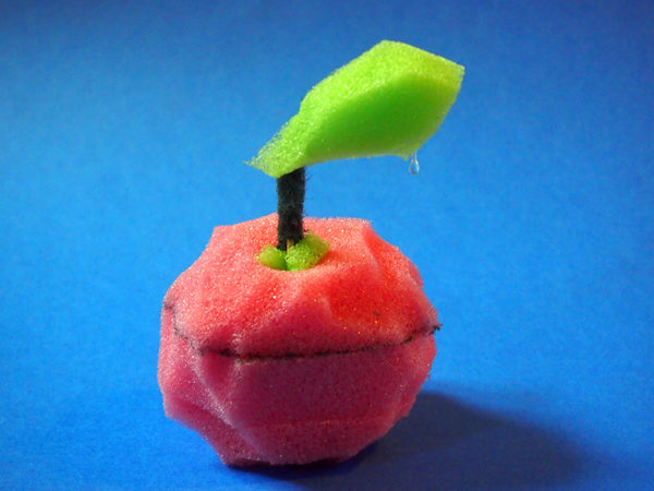 Apfel aus Schwamm