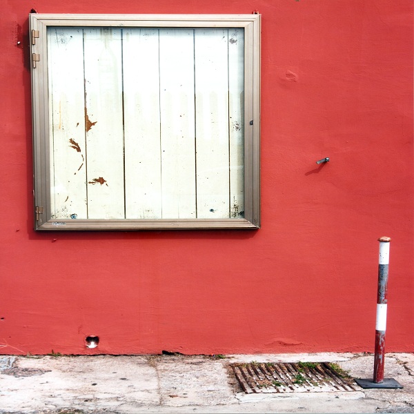 Hauswand in Rot
